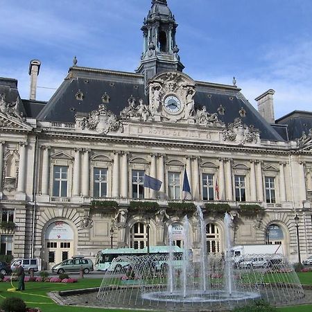 La Maison Tourangelle ตูร์ ภายนอก รูปภาพ